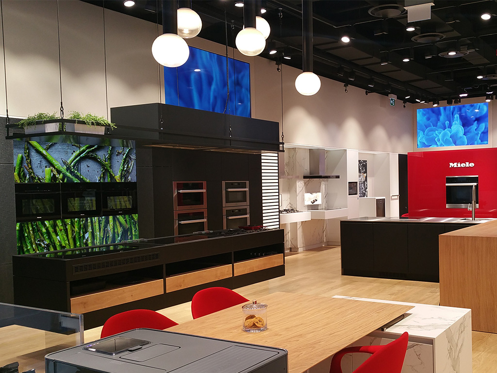 LED Wand von xplace im Miele Experience Center