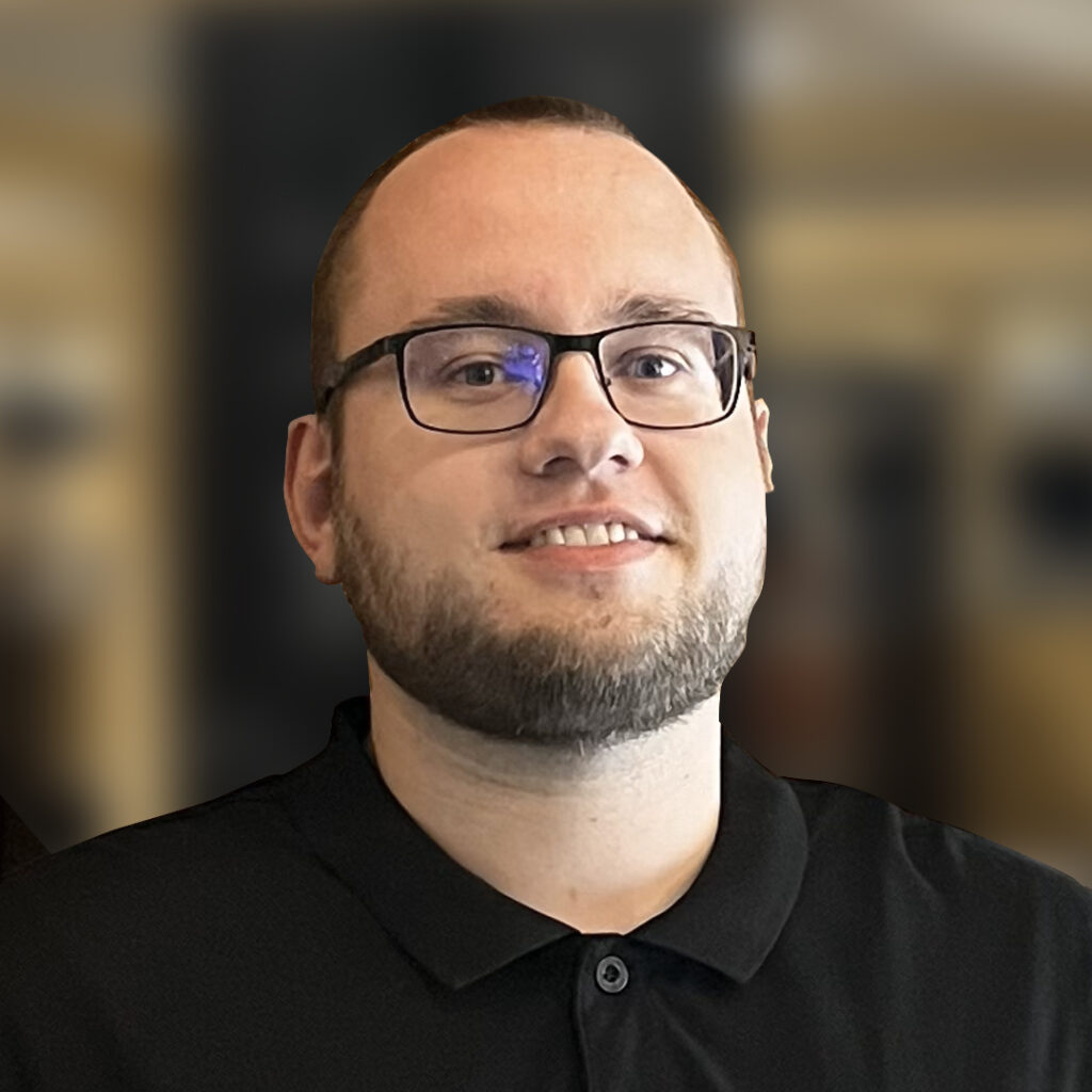 David Hübner, Geschäftsführer bei Hinsche Gastrowelt, über die refurbished elektronischen Preisschilder von xplace – Kosten sparen, nachhaltige Nutzung und schnelle Einsatzbereitschaft in den Stores